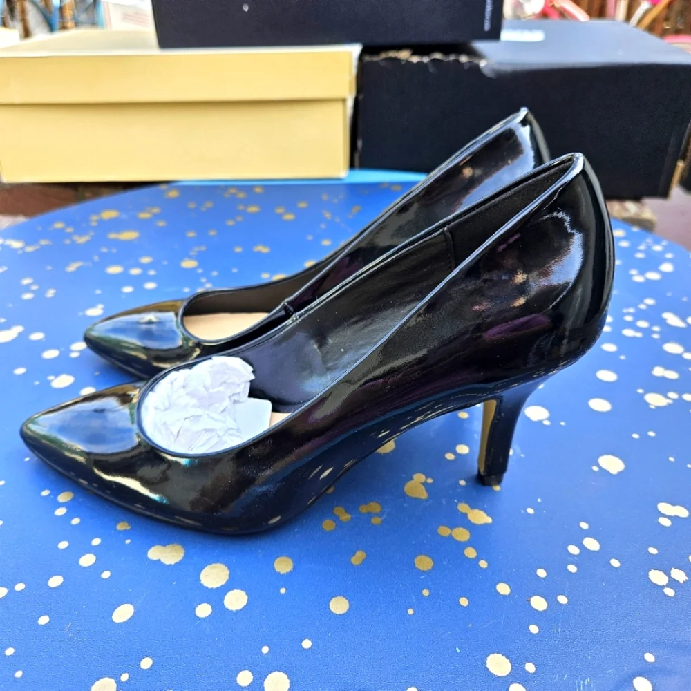 Bella Vita Define ll Black Pat Heels Shoes Women's Size 7.5 - Picture 10 of 15